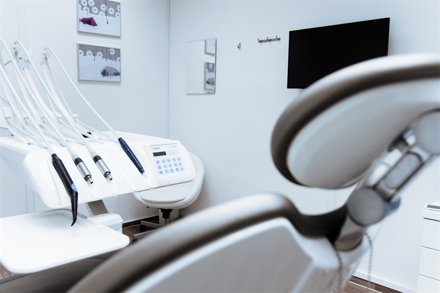 Health Benefits to Removing Wisdom Teeth